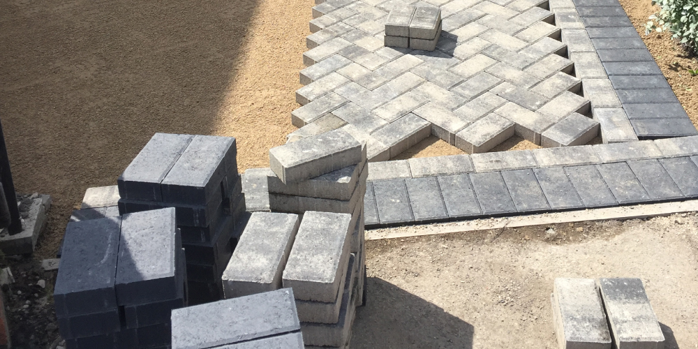 Block paving colours and finishes available to Evington customers